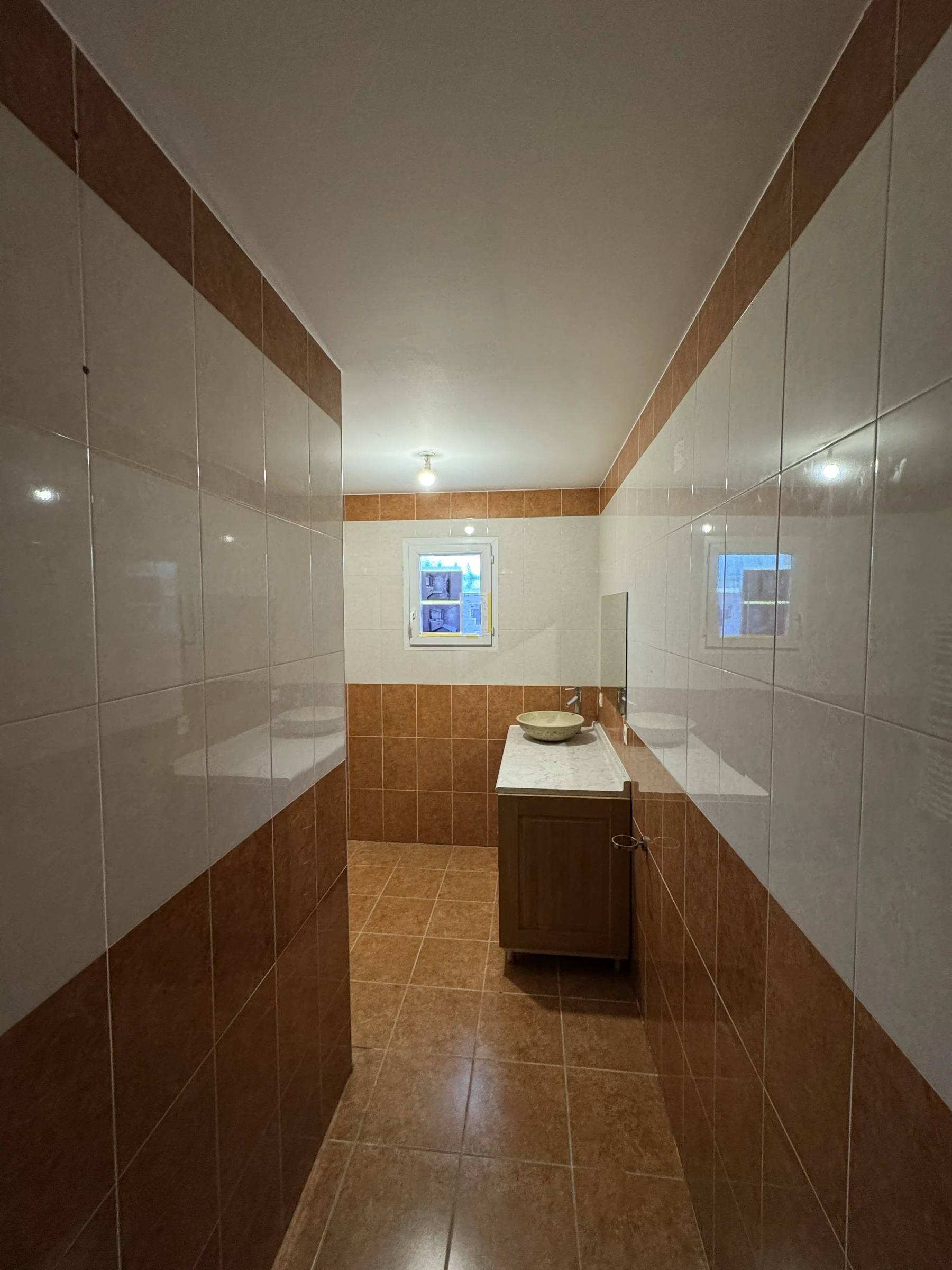 La salle de bain avant les travaux à Diémoz