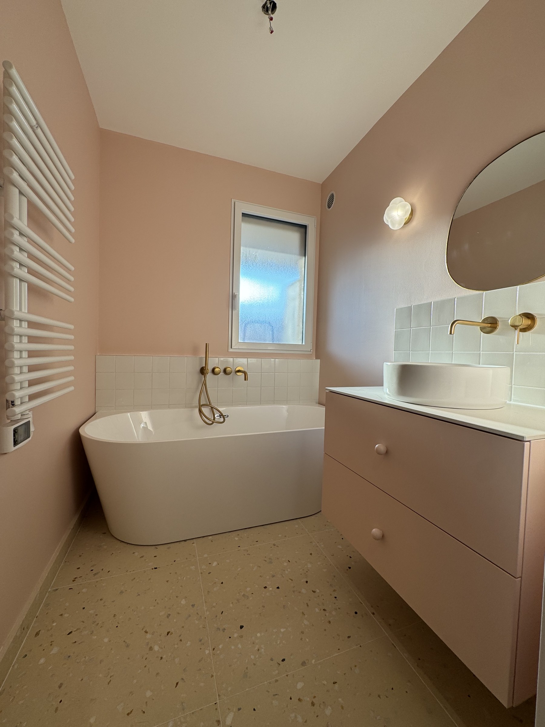Salle de bain terminée à Écully